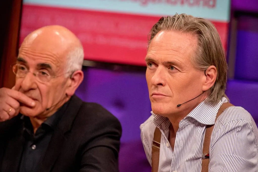 jort kelder bedenkt tv show met klopping1535785930