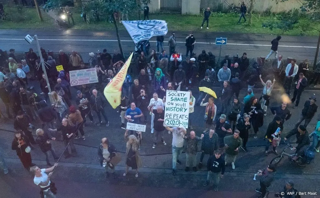 journalisten ervaren dreigende sfeer bij coronaprotest den haag1631651777