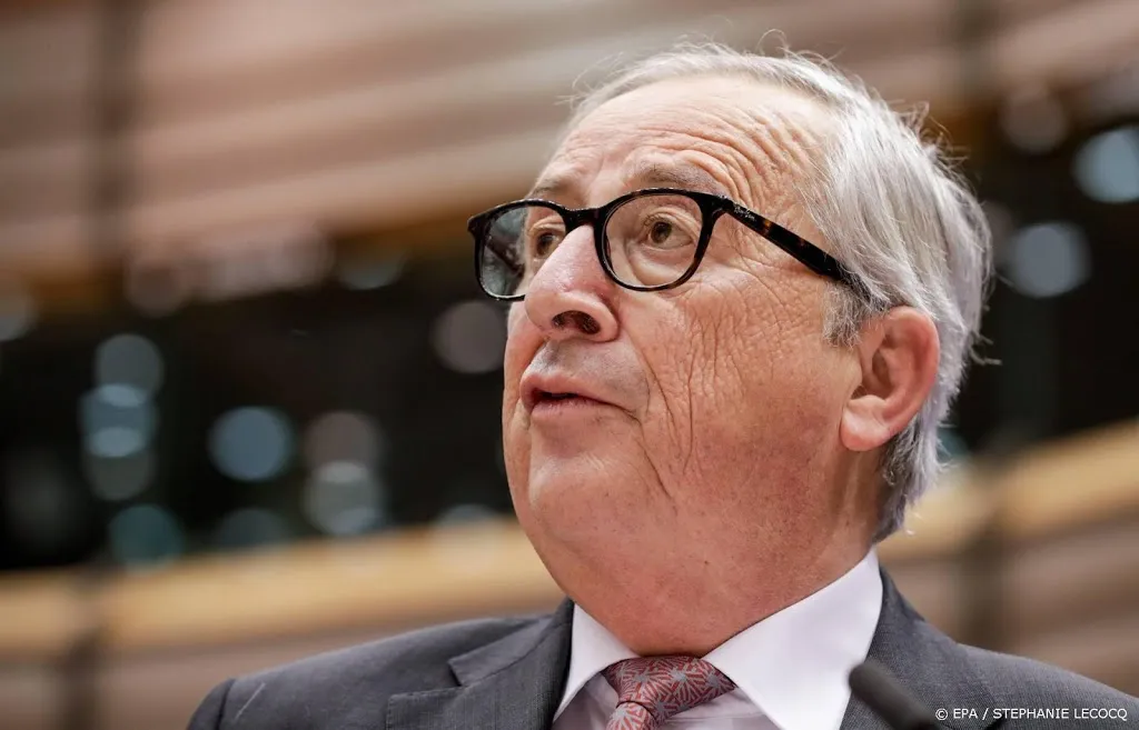 juncker geschokt door hongaarse campagne1550577851