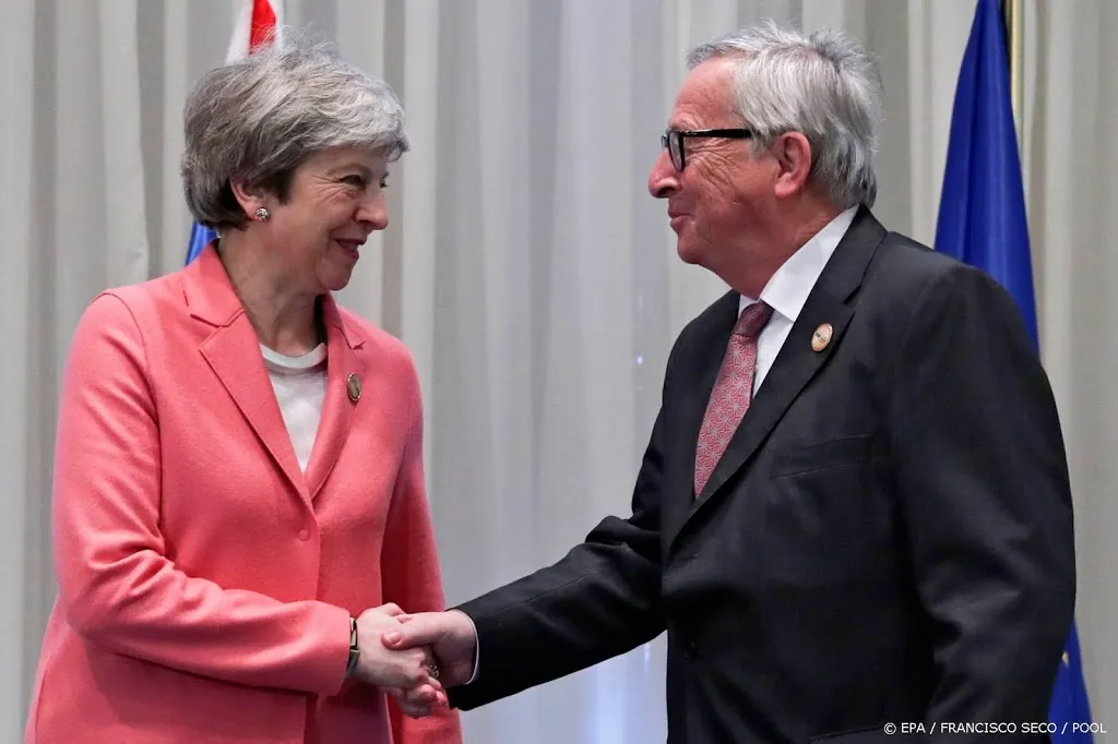 juncker may is een erg moedige vrouw1558695130