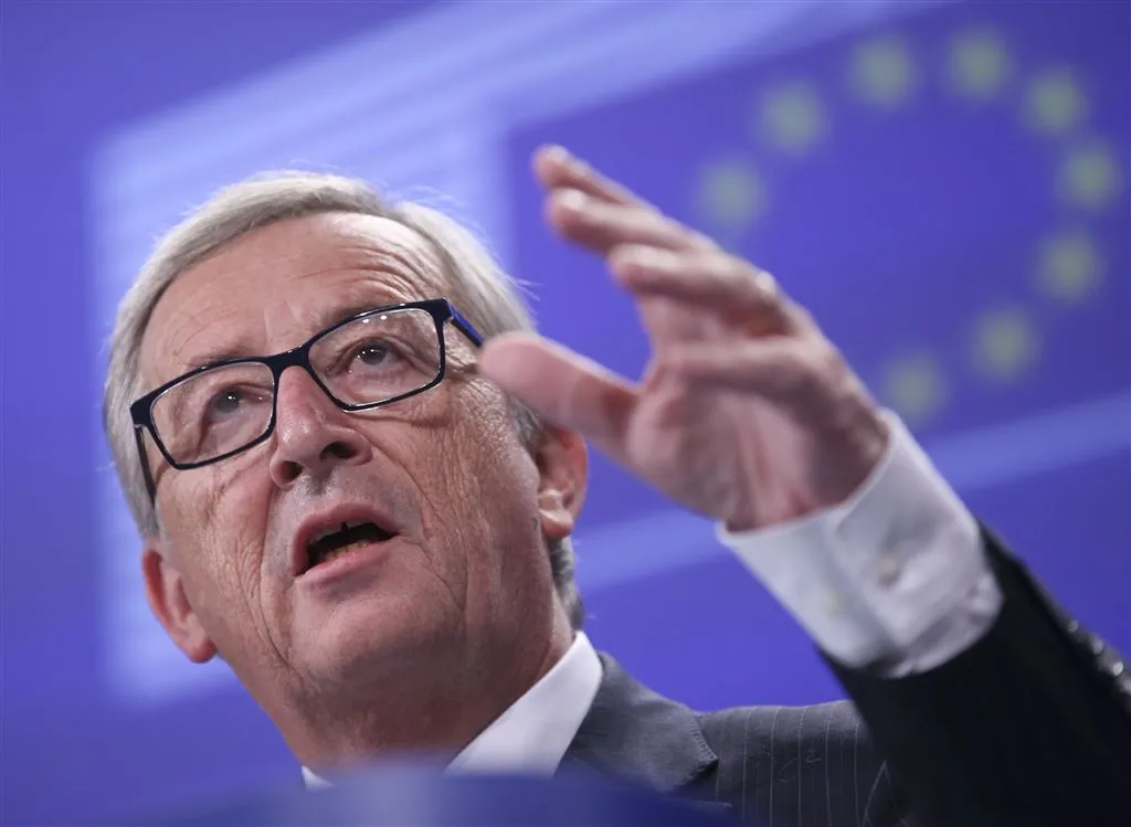 juncker verdedigt zich tegen beschuldigingen1415793136