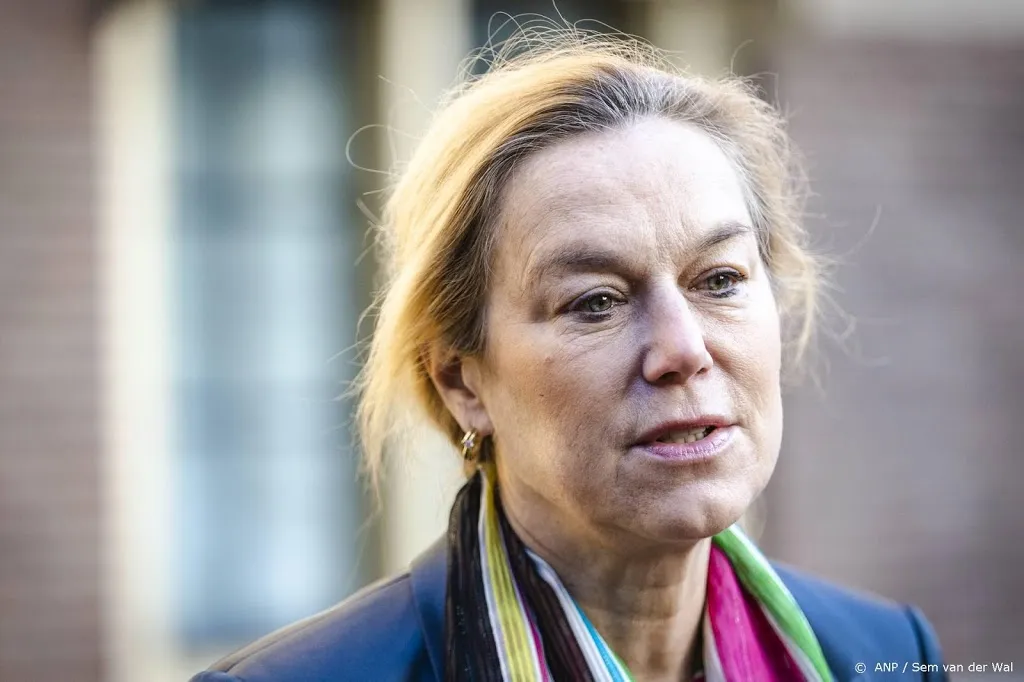 kaag wil mensen met vaccinatiebewijs meer vrijheid geven1614440893