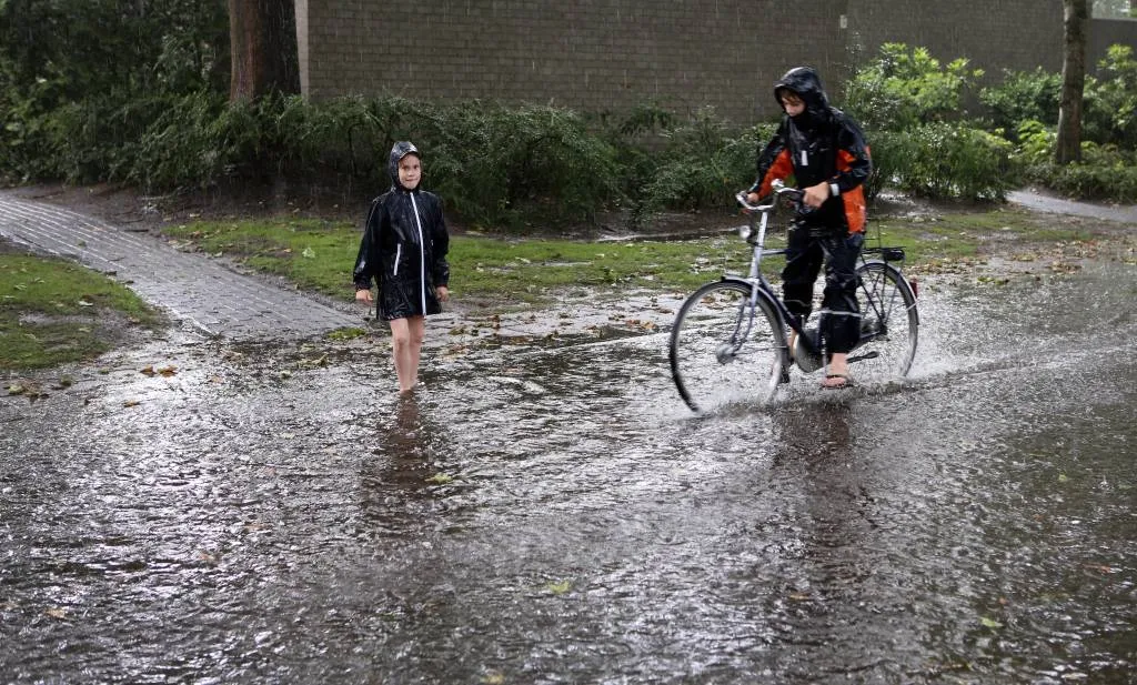 kans op onweer en hagel in brabant en limburg1532590095