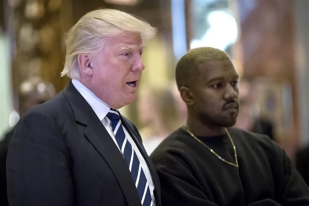 kanye west ziet af van presidentschap vs1482897611