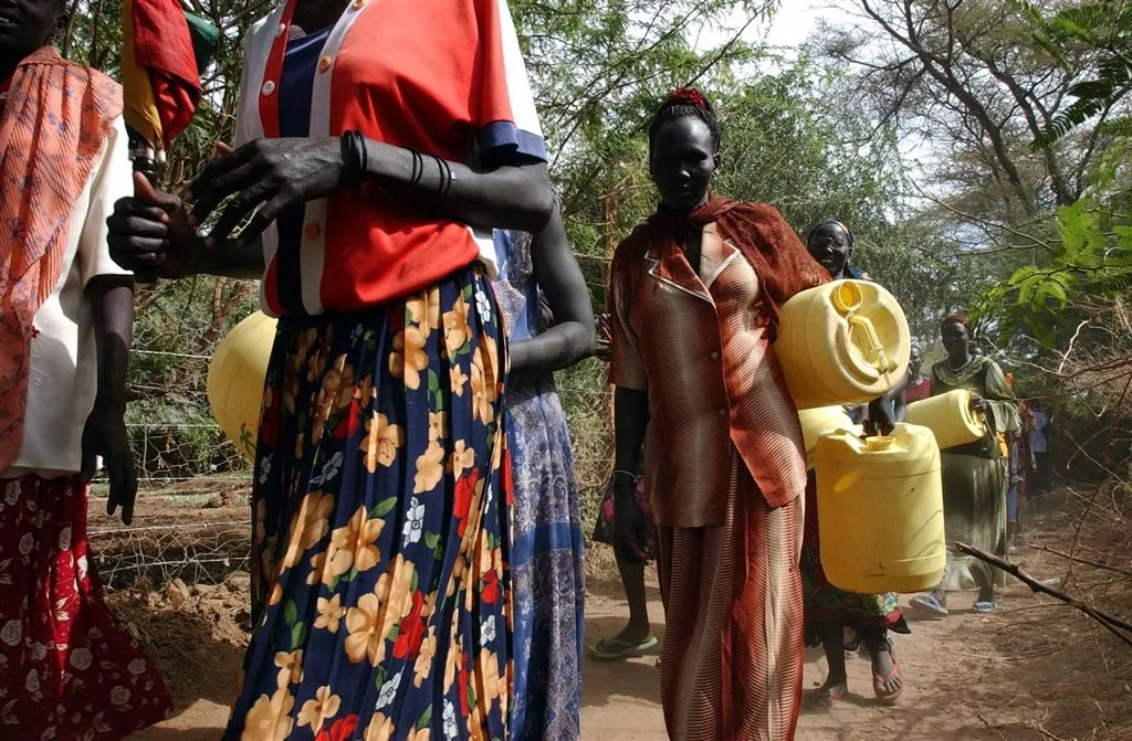 kenia sluit grootste twee vluchtelingenkampen1462591029