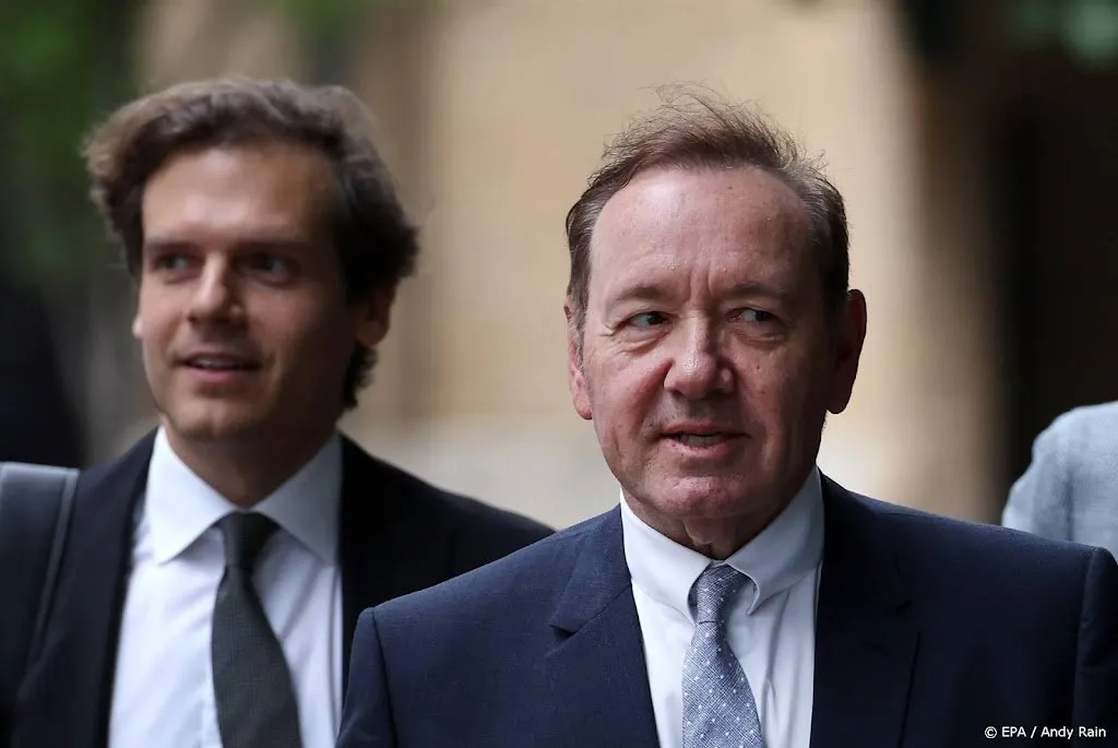 kevin spacey randde vermeend slachtoffer aan in zijn slaap1688984932