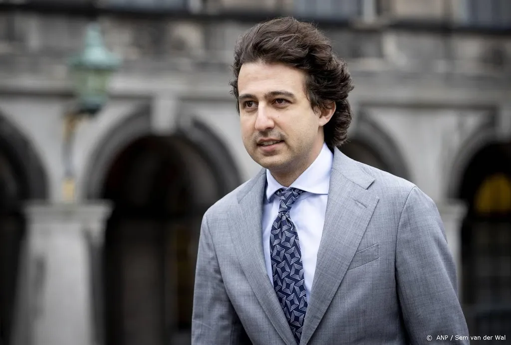 klaver vindt regeerakkoord op hoofdlijnen niet essentieel1619000971