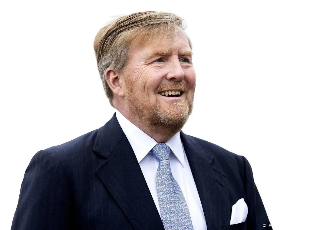 koning neigde om weg te lopen van tv bij laatste f1 race 20211684388911