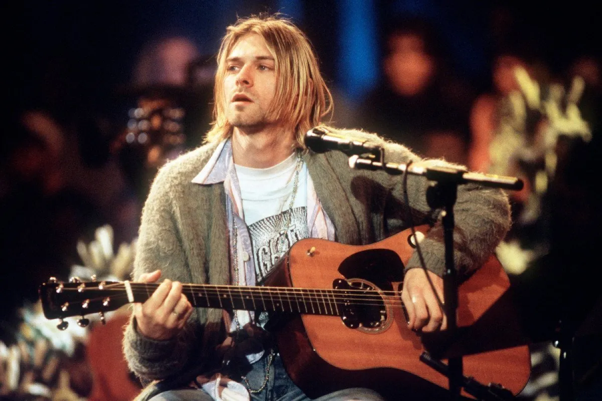 kurt cobain unplugged sweater sale again