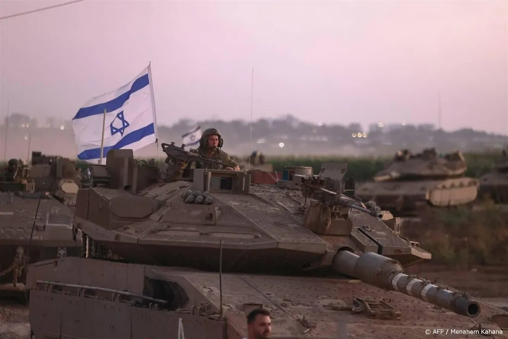 leger israel inwoners van gaza moeten binnen 24 uur verhuizen1697169677