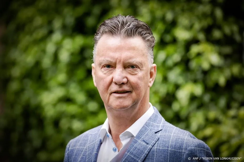 louis van gaal niet veel profvoetballers zijn homo1596180729