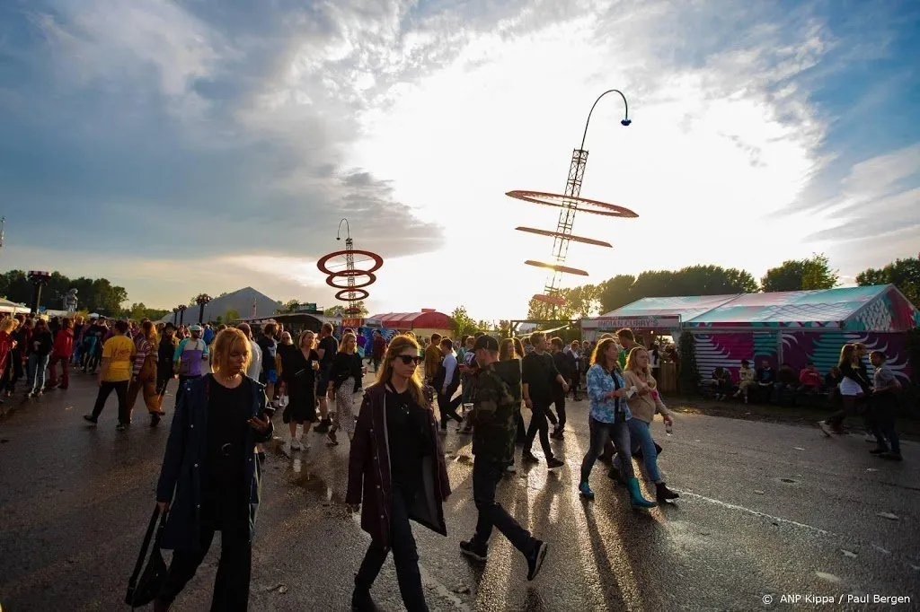 lowlands baalt van rotte appels bij toegangscontrole1625759786