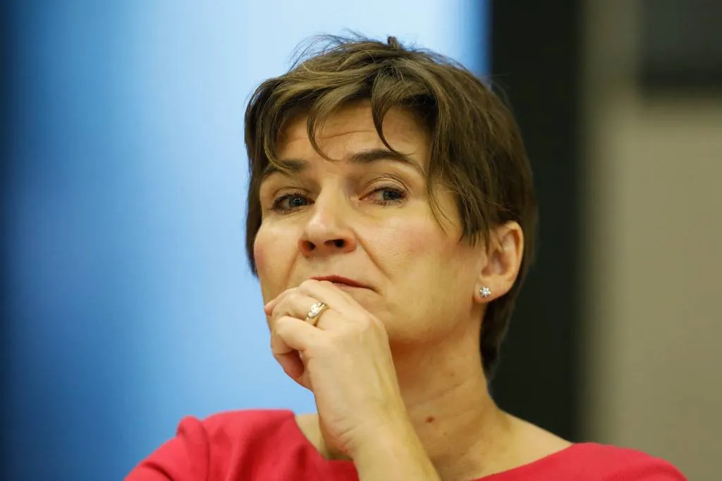 machiavelliprijs voor oud minister ploumen1515477616