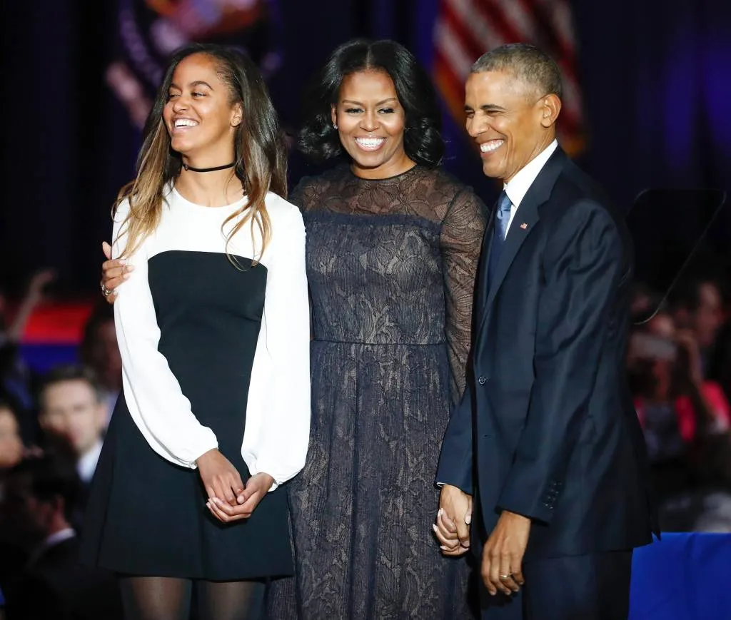 malia obama zoent met brit op campus harvard1511549288