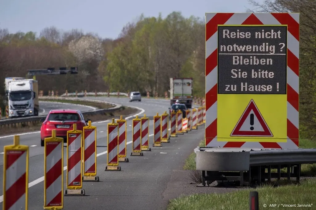 marechaussee stopt met ontmoedigingsbeleid aan duitse grens1588865289