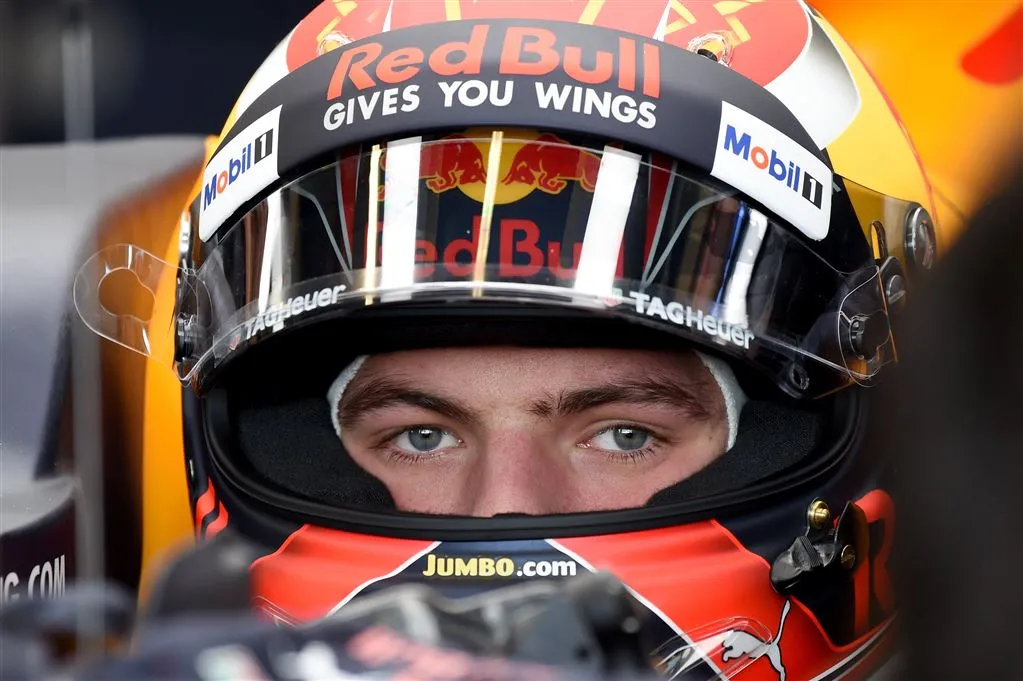 max verstappen slechts 12de in derde training1490417539