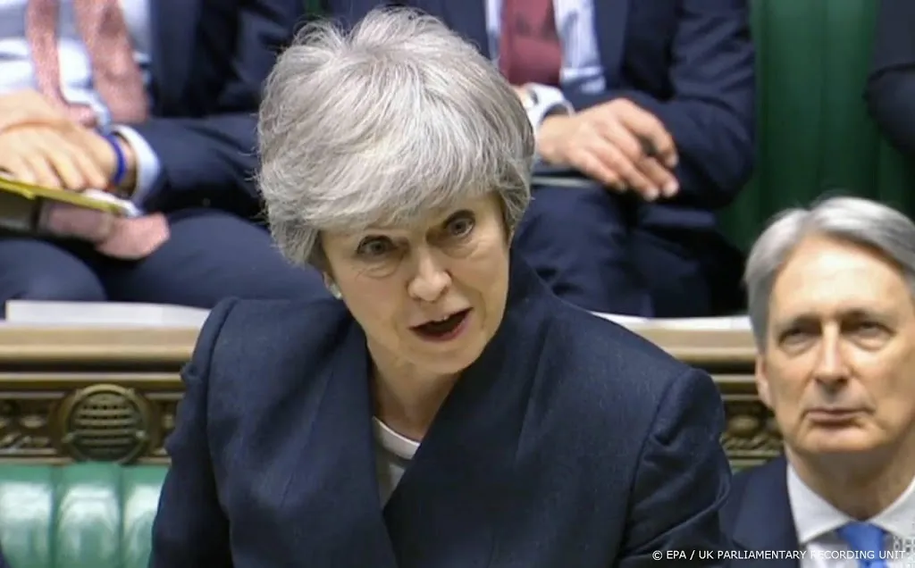 may blijft aan tot brexitdeal rond is1555121775