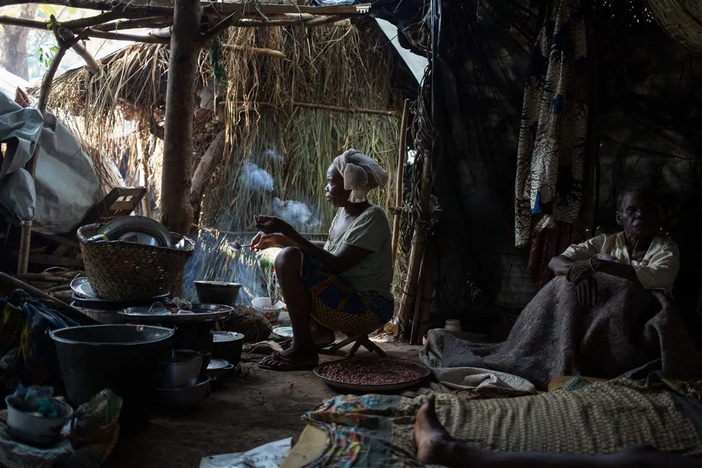 meer dan 100 vrouwen in congo verkracht1431654732