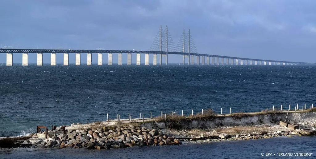 megabrug uit the bridge krijgt verfbeurt van 13 jaar1579522578