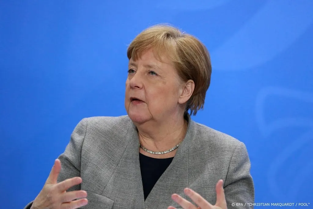 merkel maakt zich ernstige zorgen over discipline duitse volk1587375844