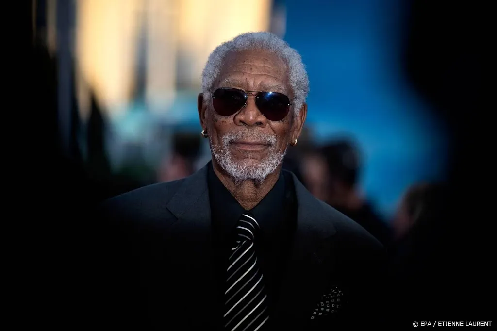 morgan freeman misbruikte stiefkleindochter1547793150