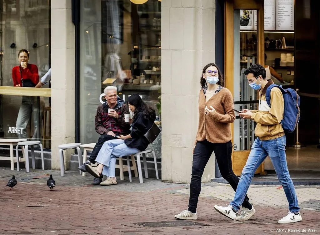 nederland kleurt groener op coronakaart spanje wordt roder1625155733