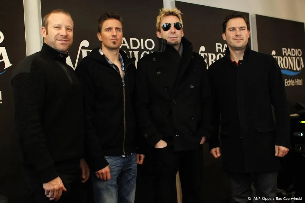 nickelback steekt stokje voor tweet donald trump1570152264