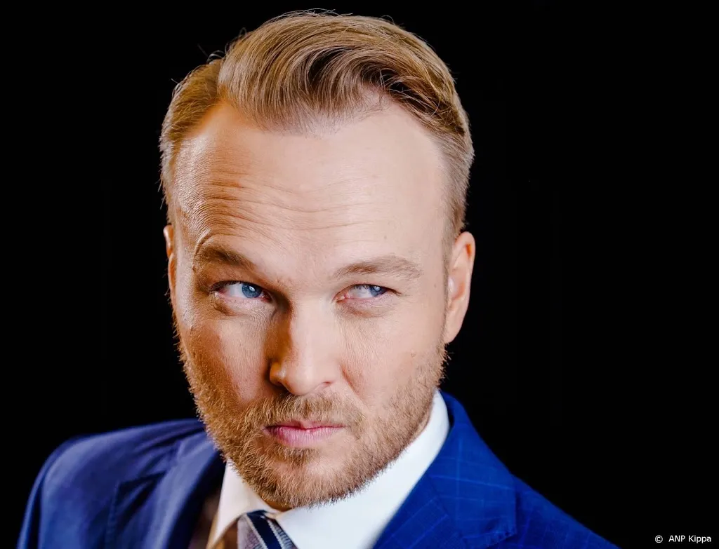 npo vroeg arjen lubach als presentator voor opvolger dwdd1581673204