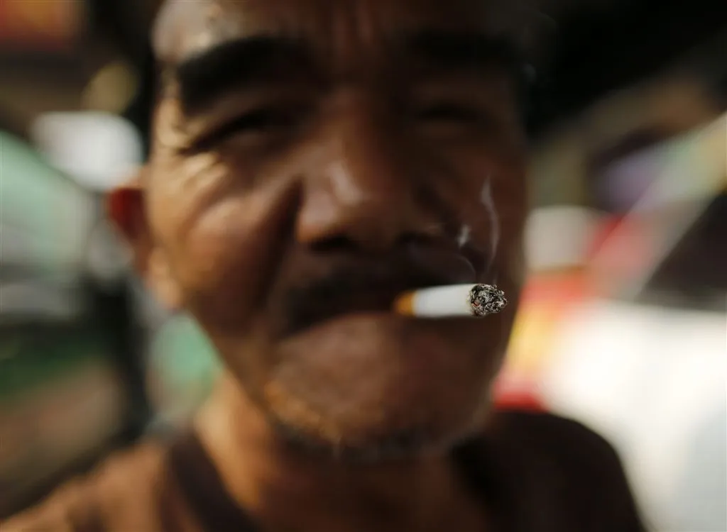 onderzoekers roken kost biljoen per jaar1484014131