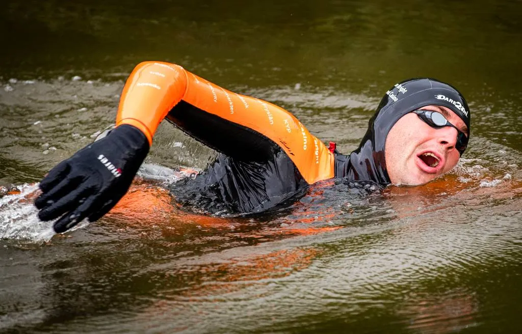 opbrengst zwemtocht naar 43 miljoen euro1535294179