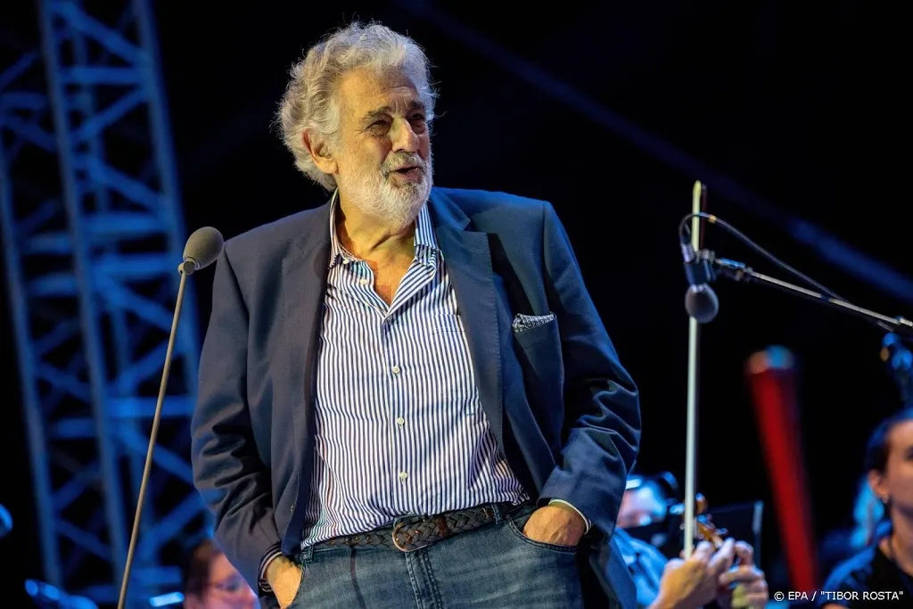 operazanger placido domingo besmet met coronavirus1584896172