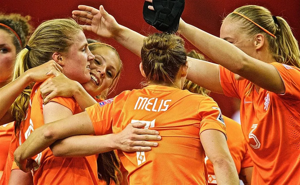 oranje moet afwachten na gelijkspel op wk1434420546