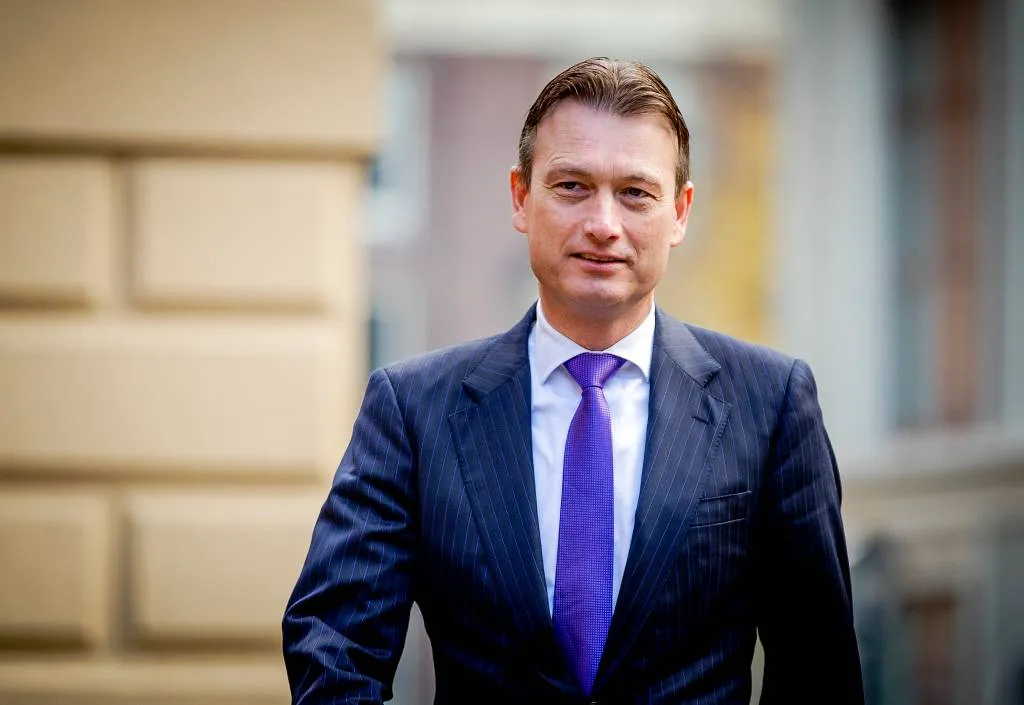 oud minister zijlstra naar volkerwessels1541584100