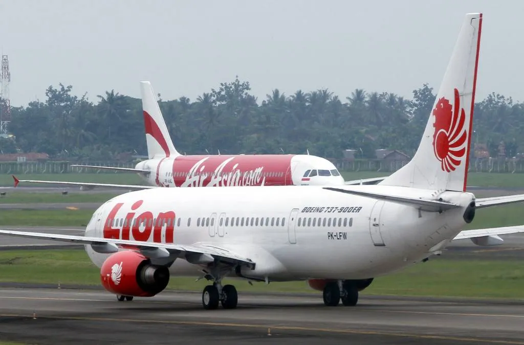 passagiersvliegtuig in zee indonesie gecrasht1540782498