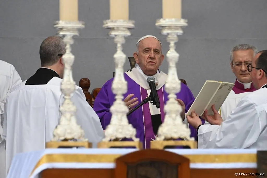 paus bekritiseert hypocrisie in kerk tijdens mis op malta1648982028