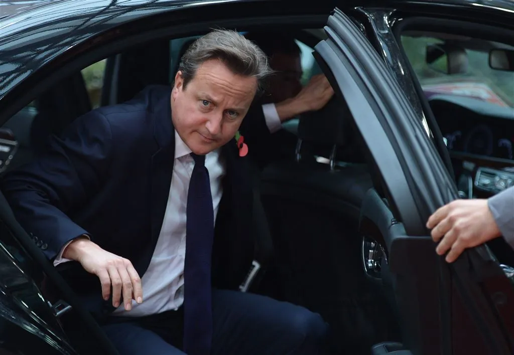 premier cameron wil minder immigranten1417142648