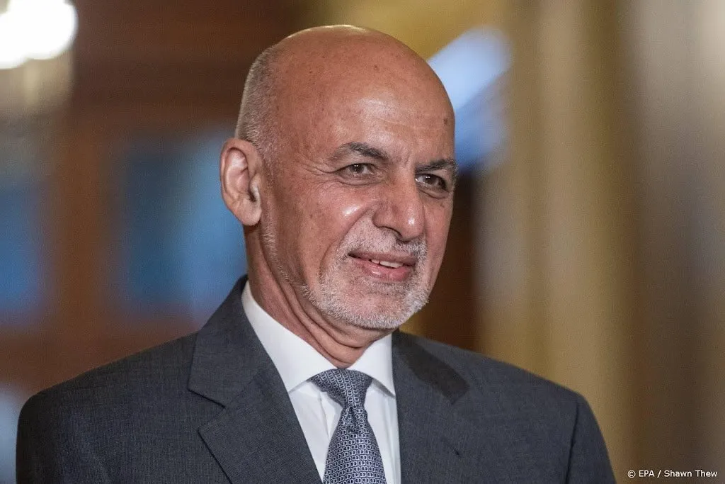 president afghanistan gaat aftreden zeggen ingewijden1629021924