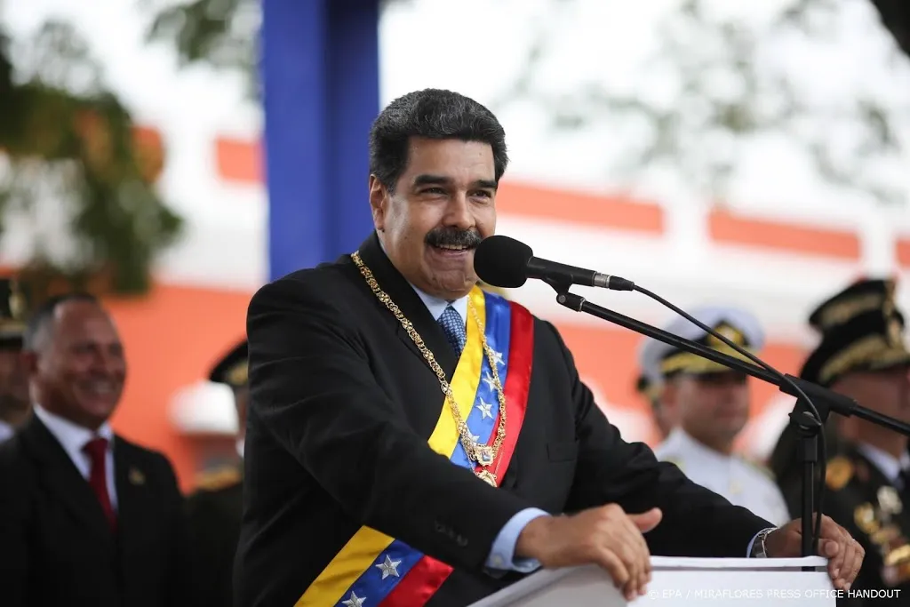 president maduro gijzelt journalisten1551155532