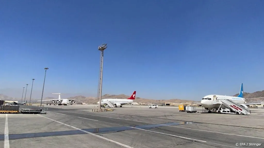 qatar vliegveld kabul geleidelijk weer open1631189576