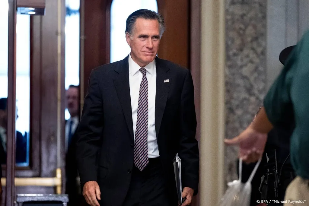 republikein romney stemt voor veroordeling partijgenoot trump1580932085