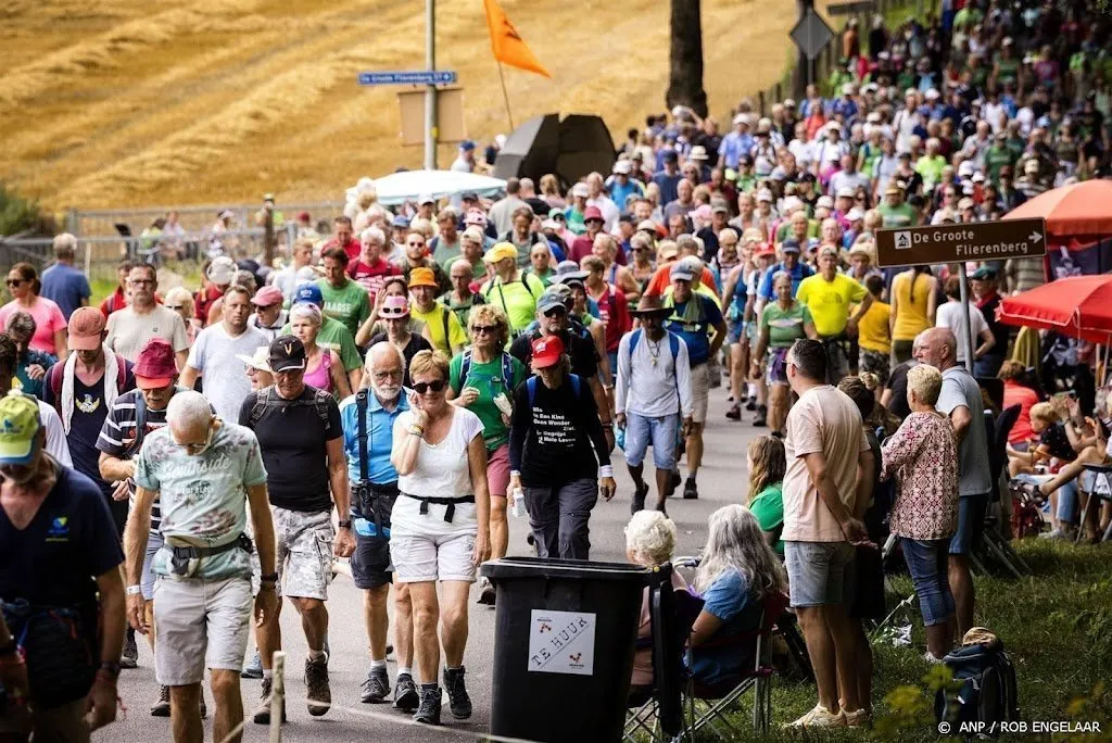 rode kruis kou overvalt vierdaagselopers1689925763