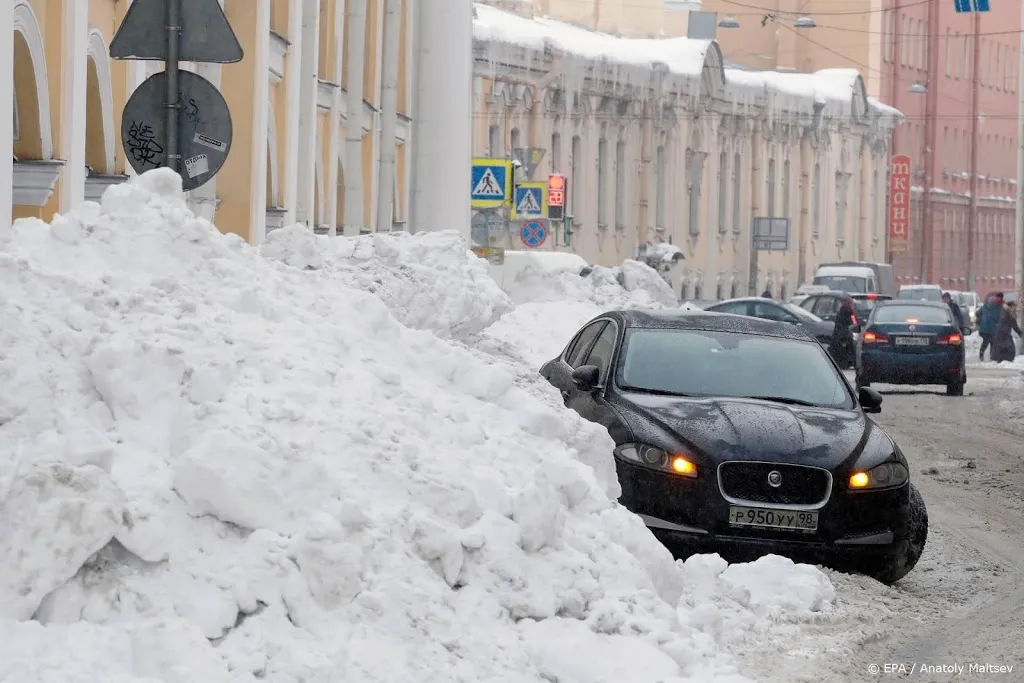 roep om noodtoestand in sint petersburg1549545617