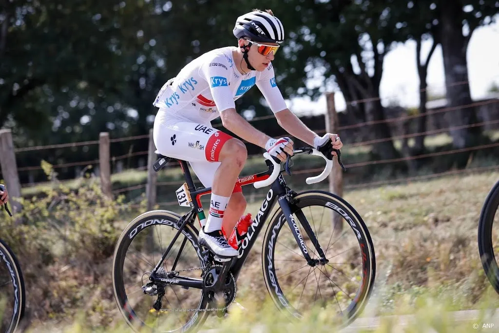 roglic verliest op voorlaatste dag tourzege aan pogacar1600532681