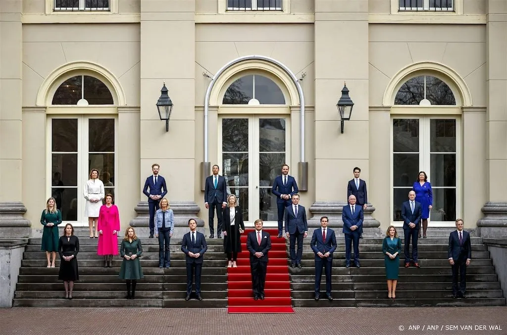 rutte iv zit er nog korter dan rutte i1688754066