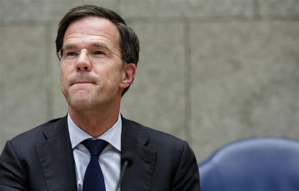 rutte moet begroting koning uitleggen1477537951