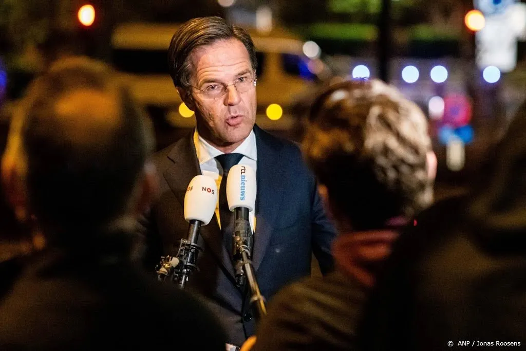 rutte we hebben orban ongekend stevig aangesproken1624587932