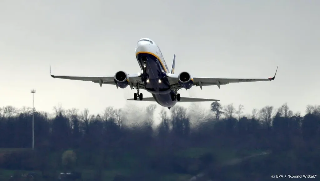 ryanair denkt tot juni niet te vliegen1585049163