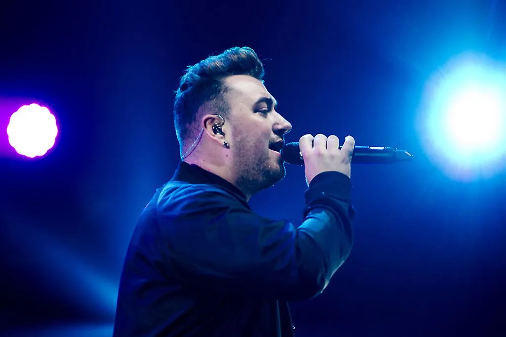 sam smith grote winnaar bij grammy awards1423456328