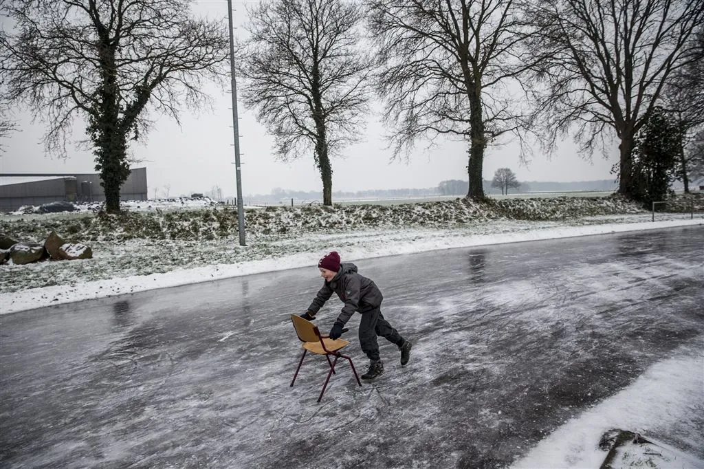 schaatsen uit het vet voor natuurijsmarathon1453041378