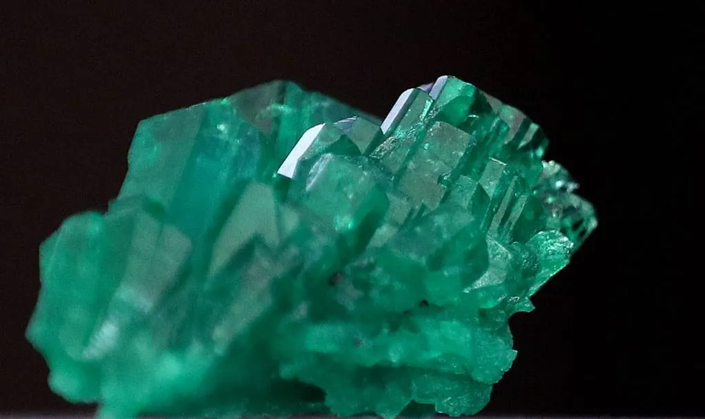 smaragd van 11 kilo gevonden in zambia1540990096